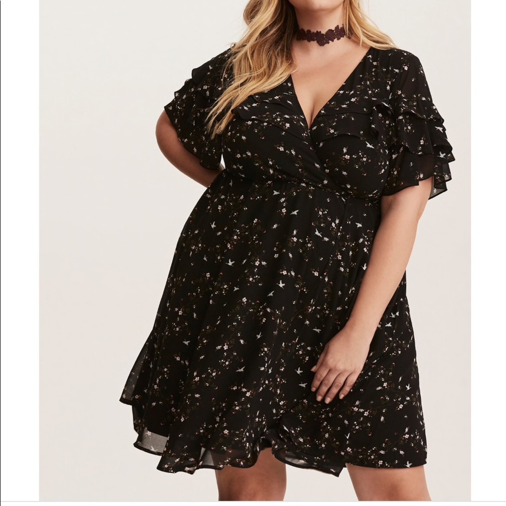 NWT Black Floral Print Chiffon Ruffled Wrap Dress